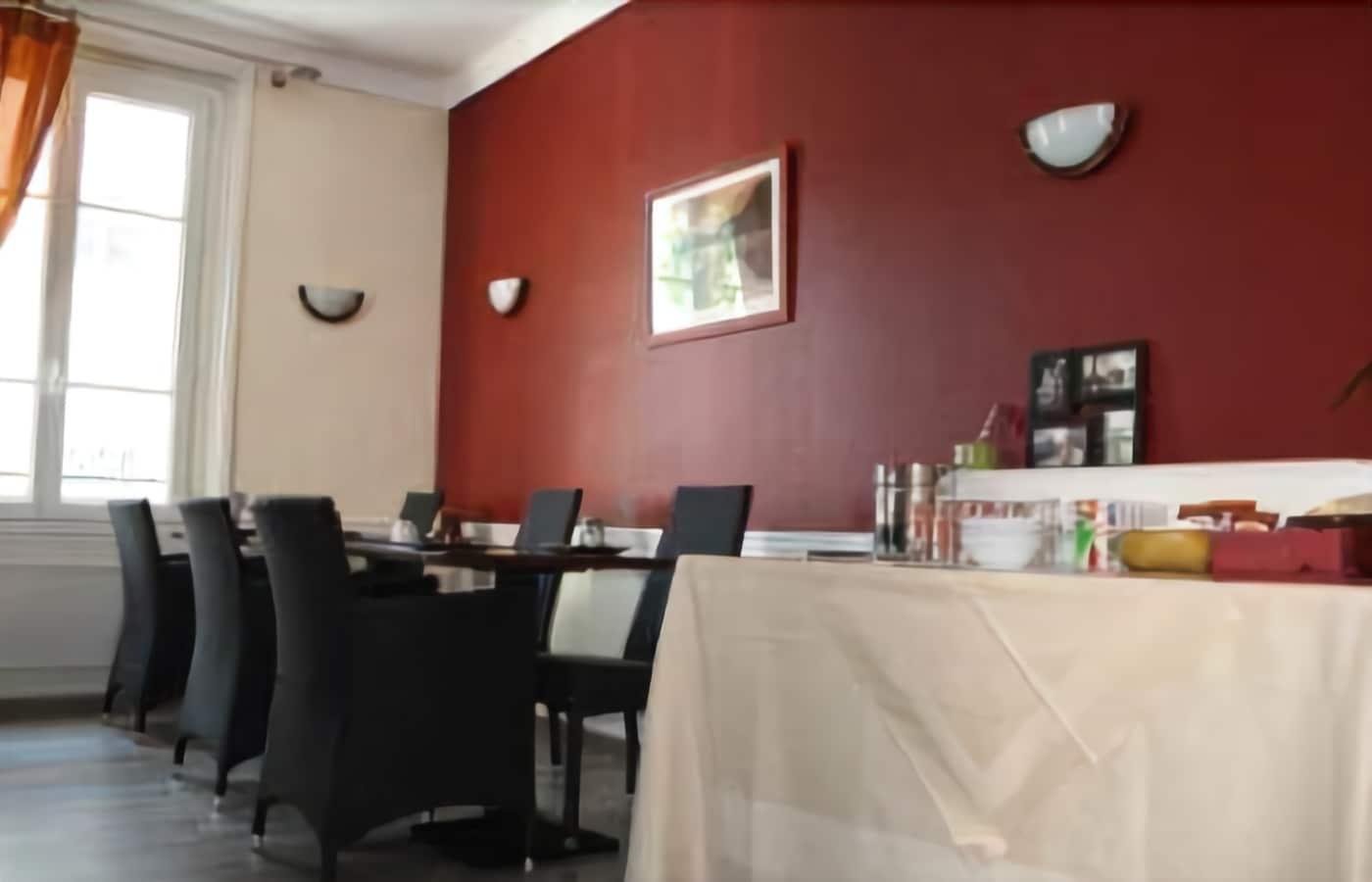 Hotel Le Home Saint Louis Версал Екстериор снимка