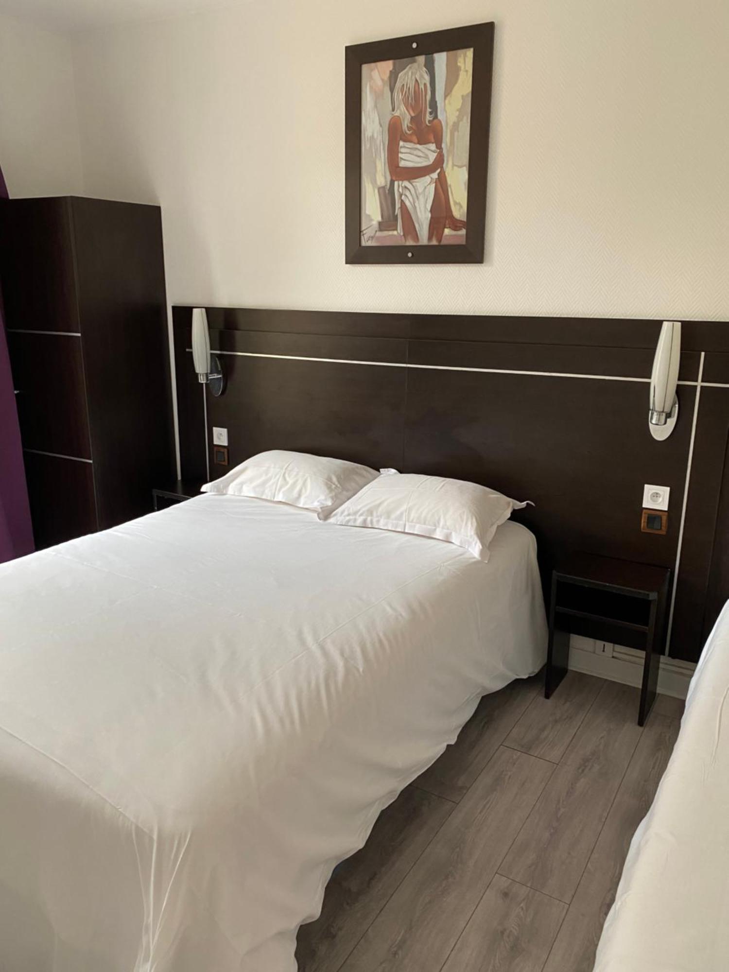 Hotel Le Home Saint Louis Версал Екстериор снимка