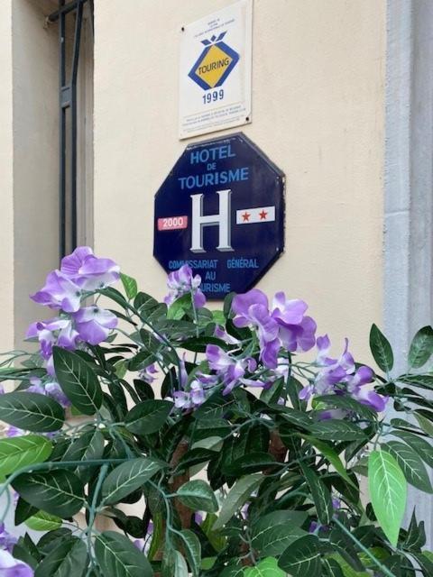 Hotel Le Home Saint Louis Версал Екстериор снимка