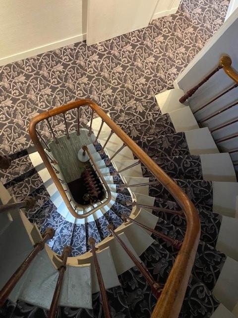 Hotel Le Home Saint Louis Версал Екстериор снимка