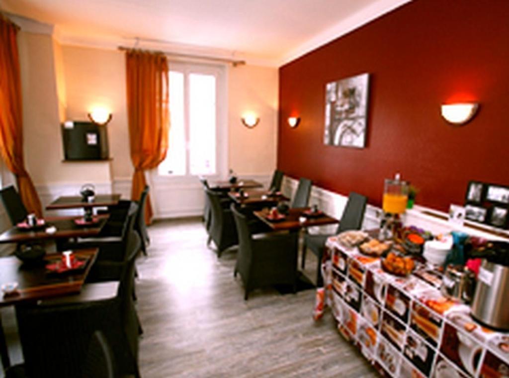 Hotel Le Home Saint Louis Версал Екстериор снимка